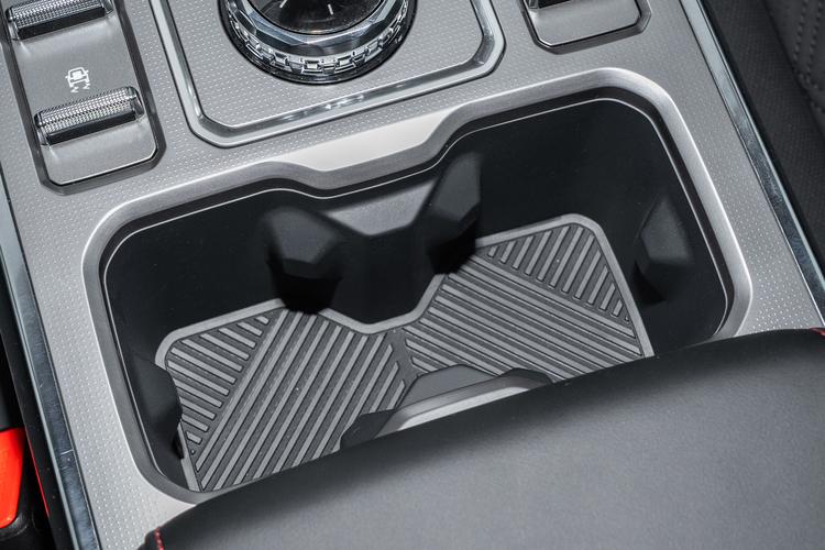 Фото машины 666