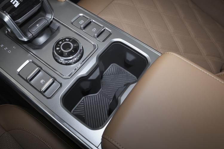 Фото машины 677