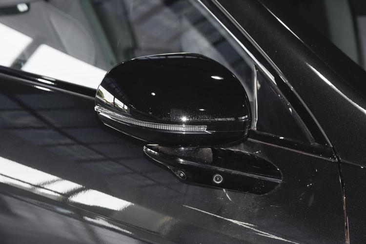 Фото машины 76