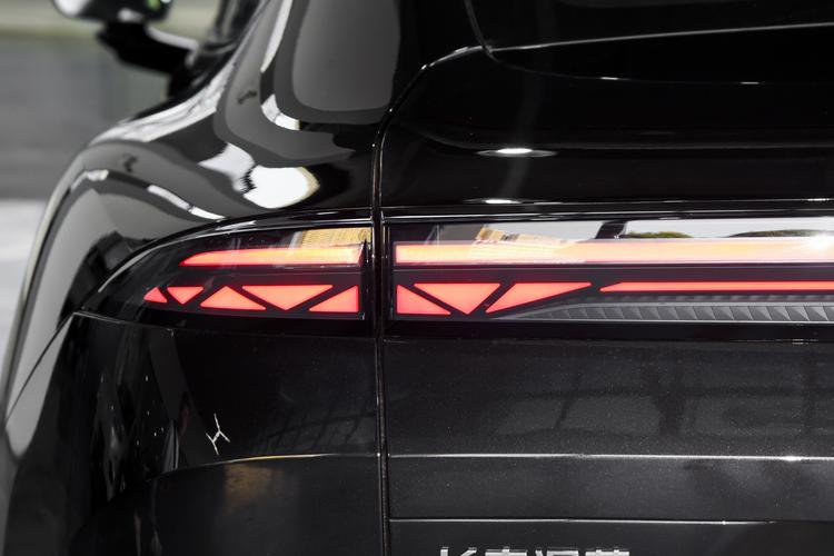 Фото машины 85