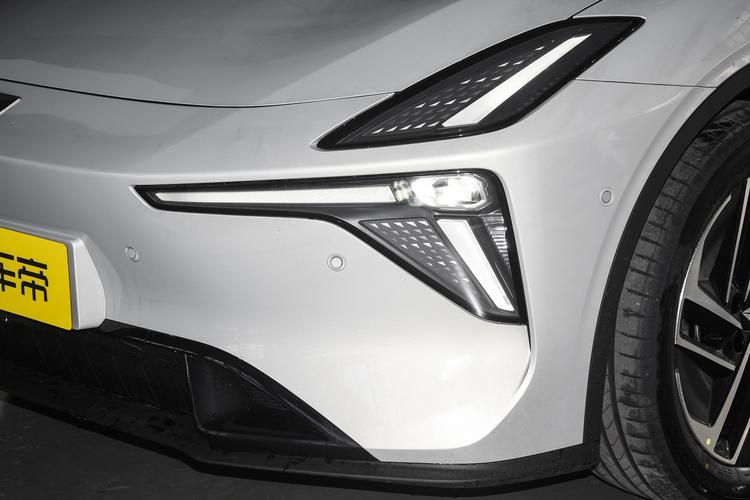 Фото машины 153