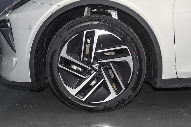 Фото машины 136