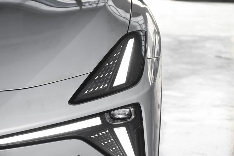 Фото машины 99