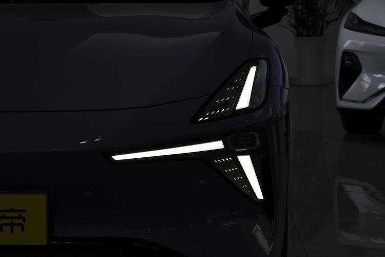 Фото машины 212