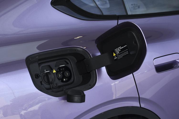 Фото машины 266