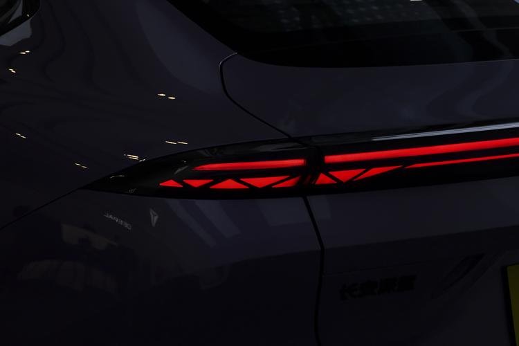 Фото машины 216