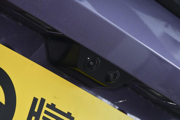 Фото машины 218