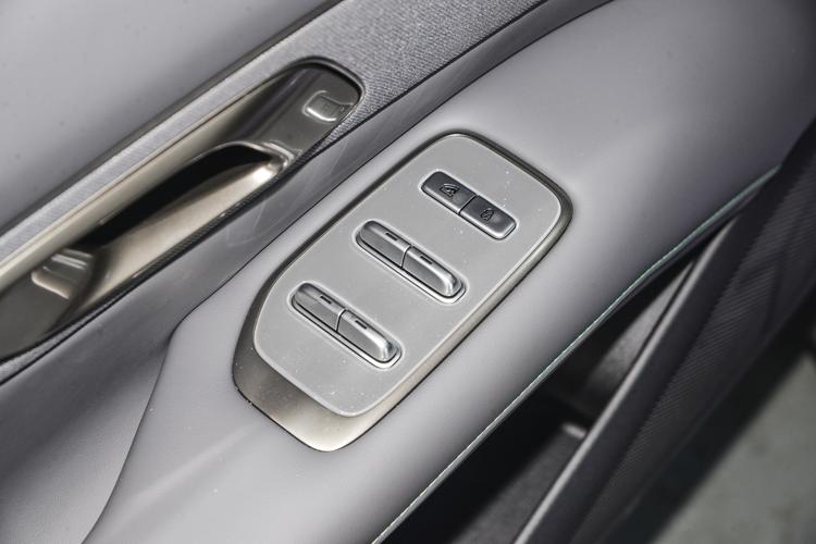 Фото машины 357