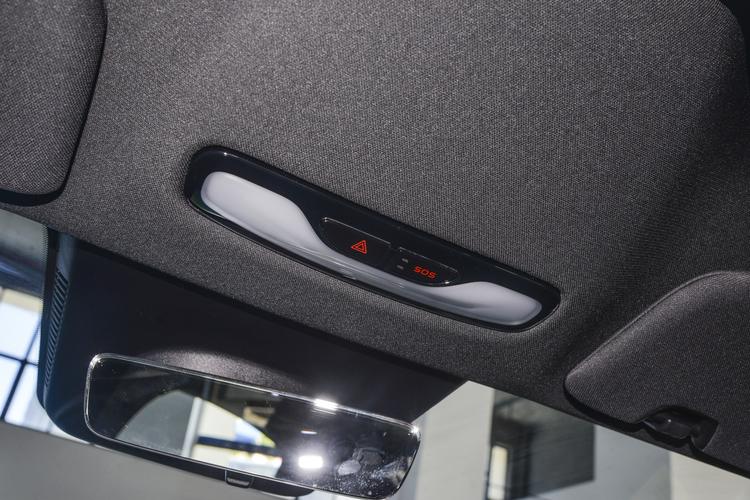 Фото машины 318