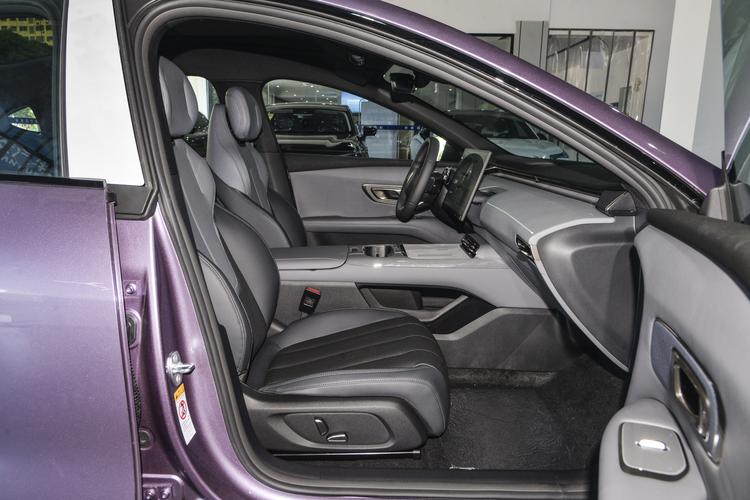 Фото машины 380