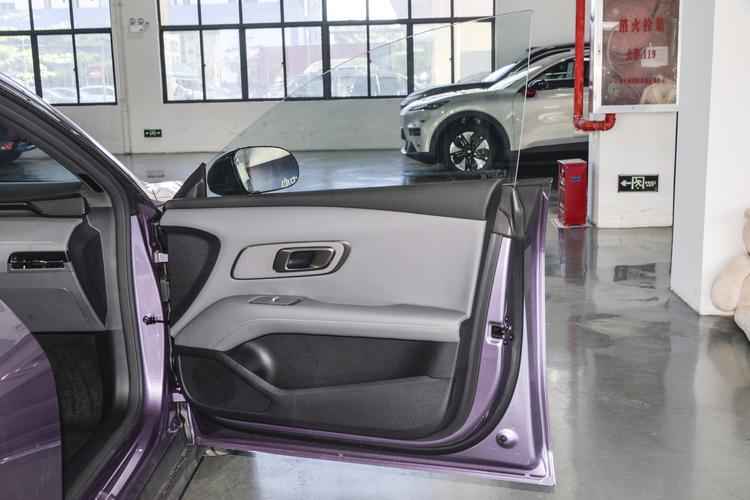 Фото машины 389