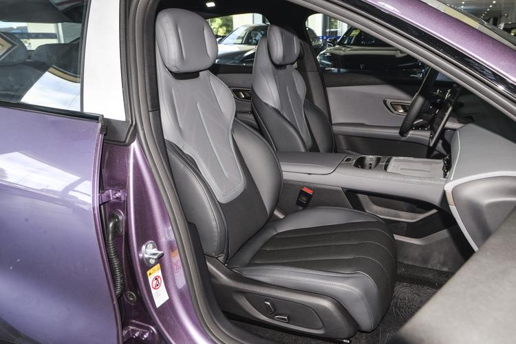 Фото машины 301