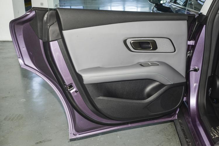 Фото машины 303