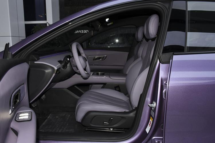 Фото машины 328