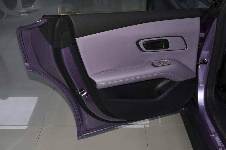 Фото машины 306