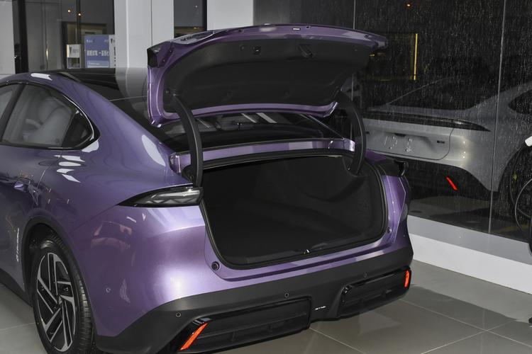 Фото машины 371