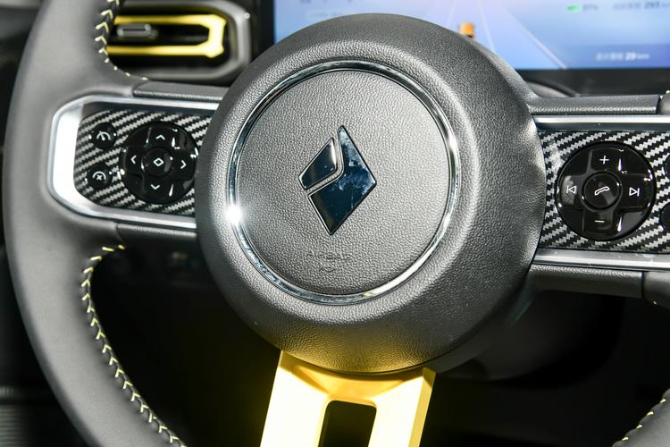 Фото машины 112