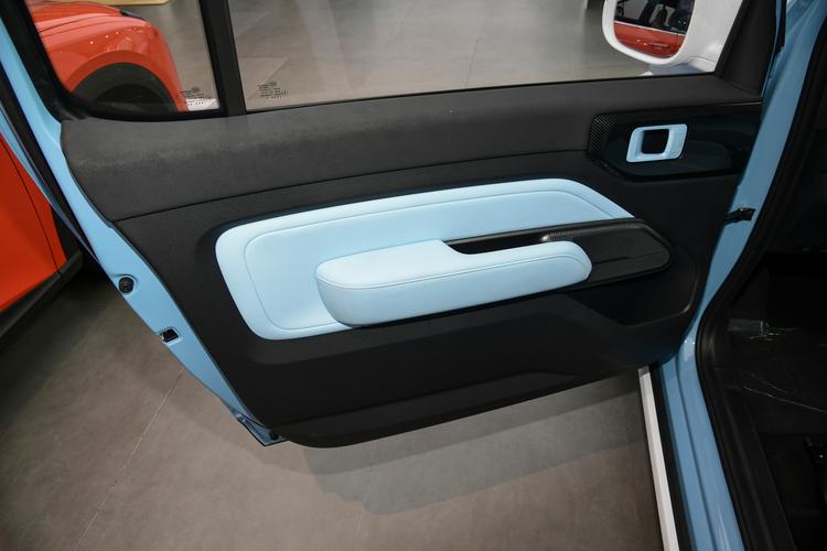 Фото машины 216