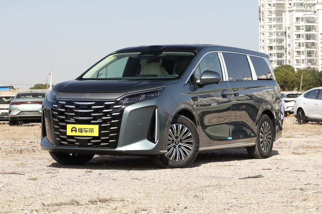 DM-i 218KM excellent type