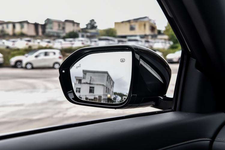 Фото машины 37