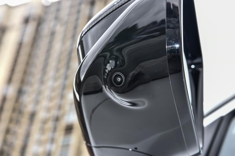 Фото машины 72