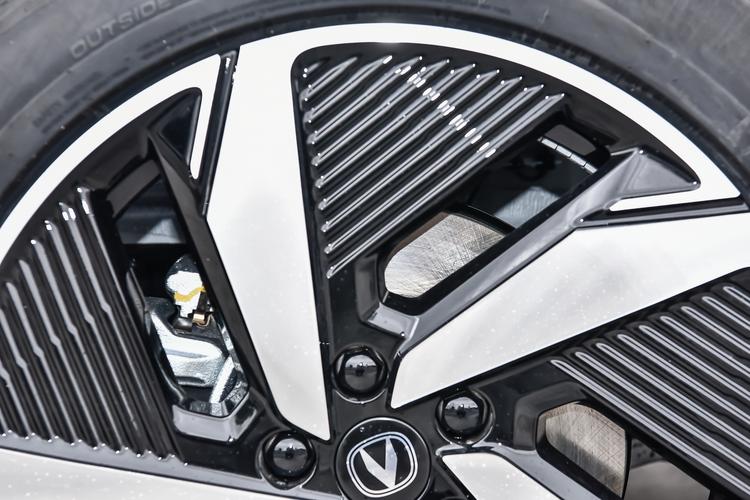 Фото машины 140