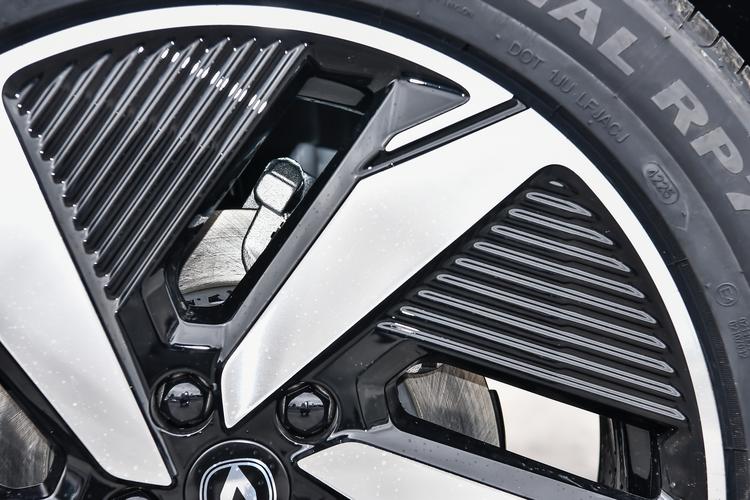 Фото машины 99