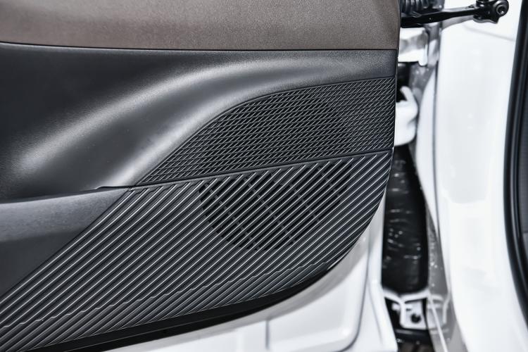 Фото машины 211