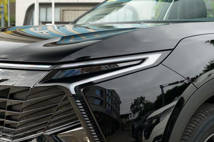 Фото машины 200