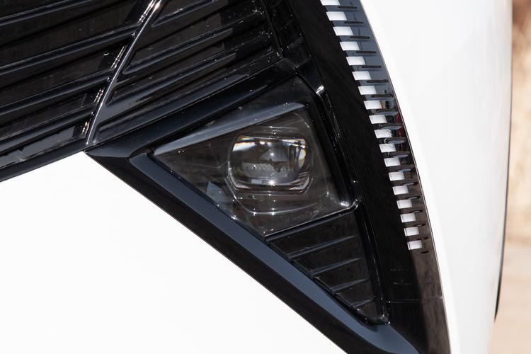 Фото машины 228