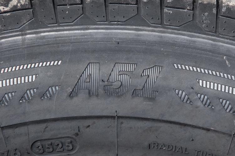 Фото машины 211