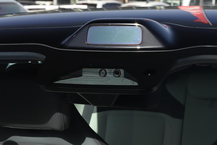 Фото машины 33