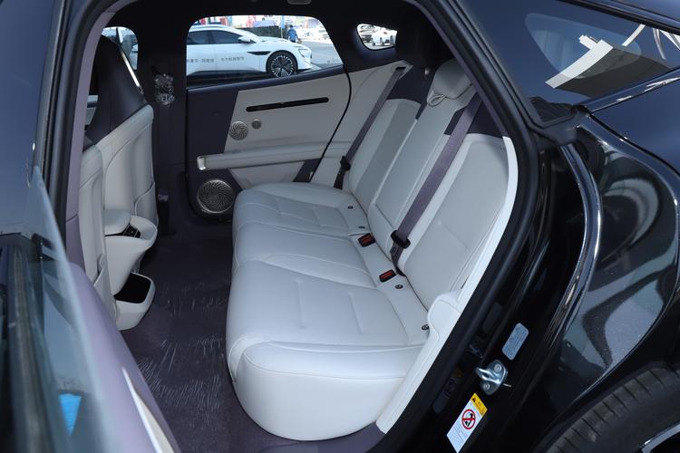 Фото машины 135