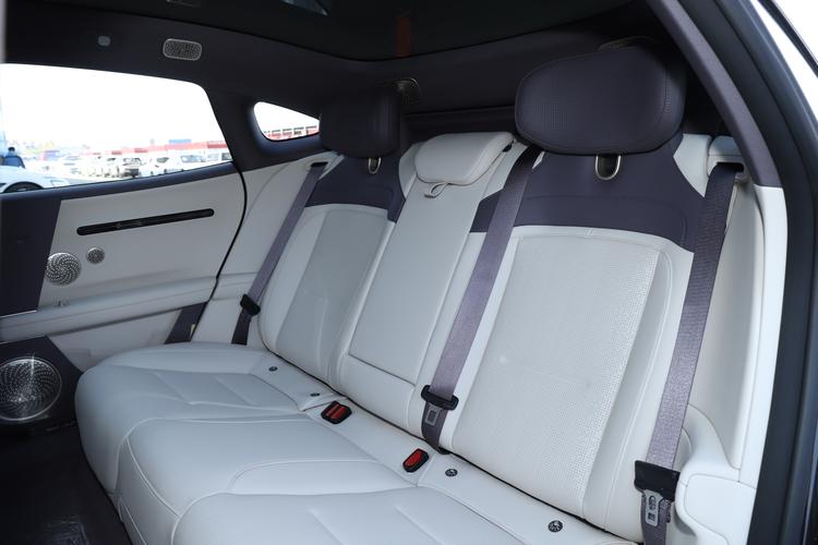 Фото машины 163