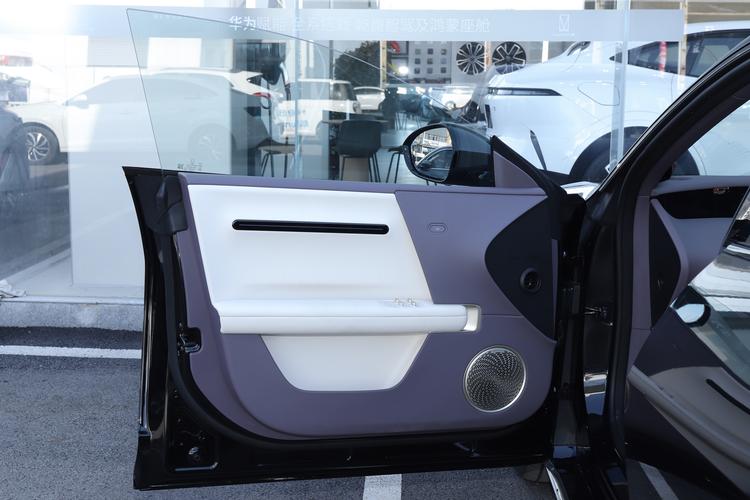 Фото машины 71