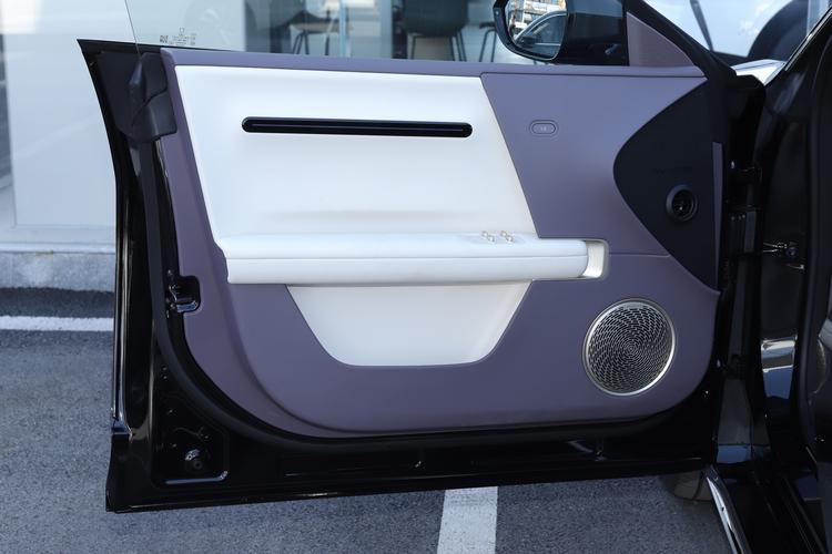 Фото машины 72