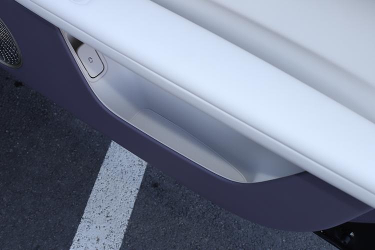 Фото машины 144