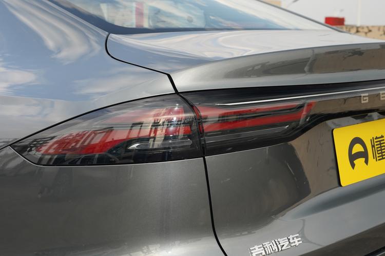 Фото машины 63