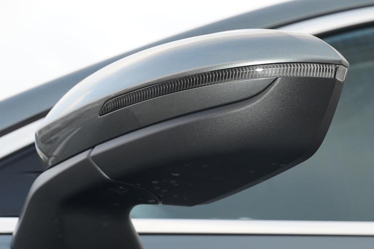 Фото машины 70