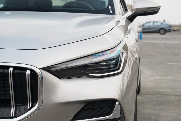 Фото машины 44