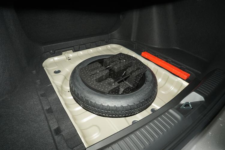 Фото машины 122