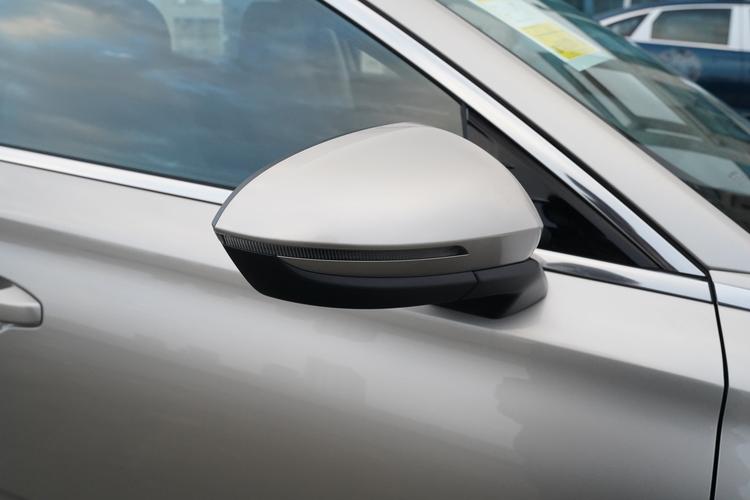 Фото машины 124