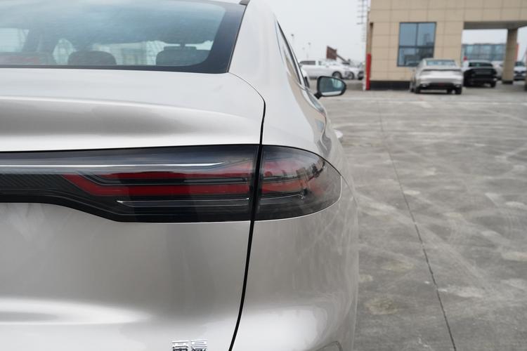 Фото машины 214