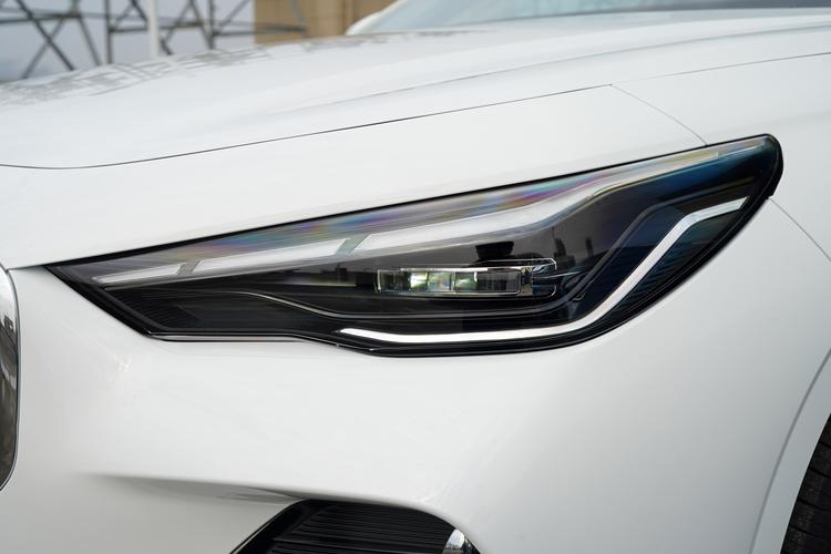 Фото машины 128