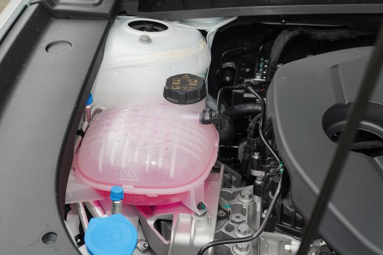 Фото машины 201