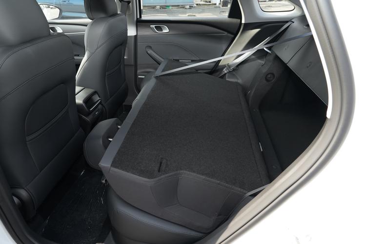 Фото машины 300