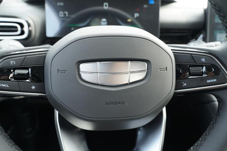 Фото машины 252