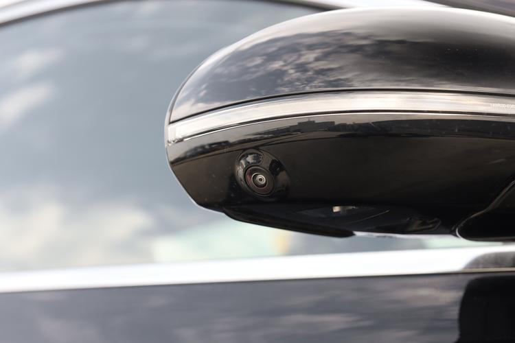 Фото машины 32