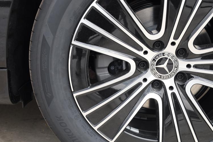 Фото машины 77