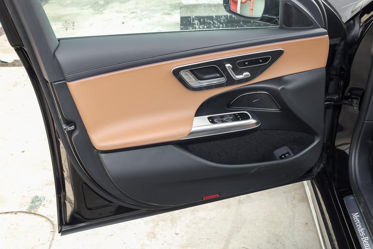 Фото машины 83